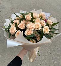Букет Кремовые розы Латте в Глазынино