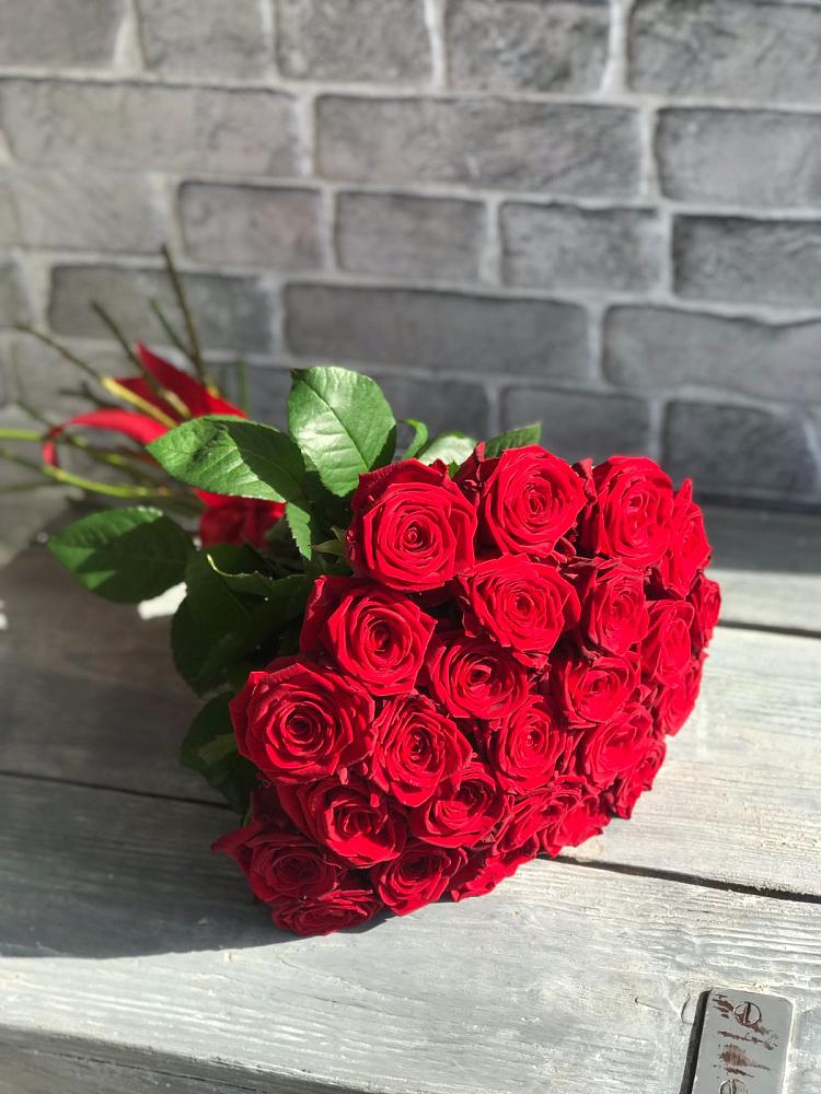 Букет Красные розы Фридом в Глазынино
