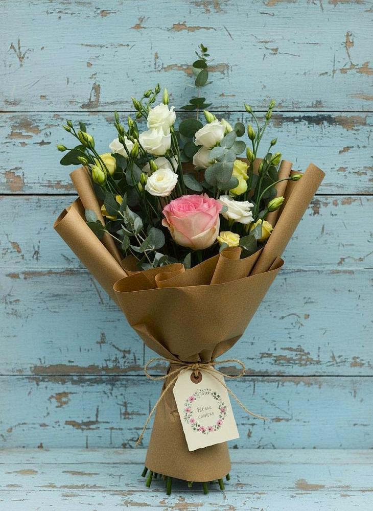 Букет цветов из: Розы и Лизиантусы в Глазынино