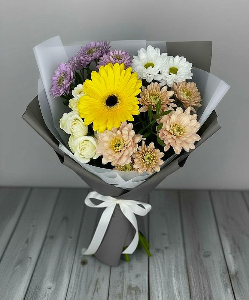 Букет цветов из: Розы, Герберы и Хризантемы в Глазынино