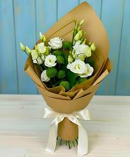 Букет цветов из:  Хризантемы и Лизиантусы в Глазынино