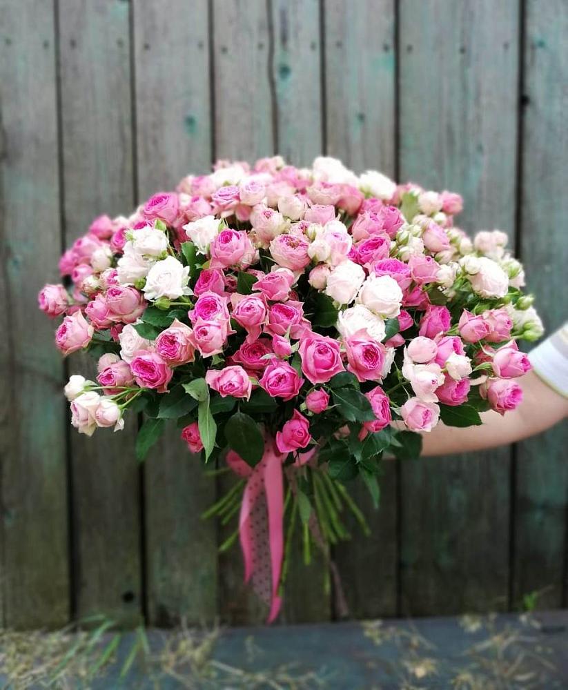 Букет Розовые кустовые розы Натали и Лав Лидия в Глазынино